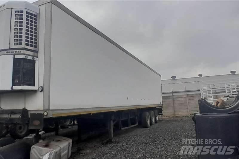  TRAILER 10002000 Camion altro