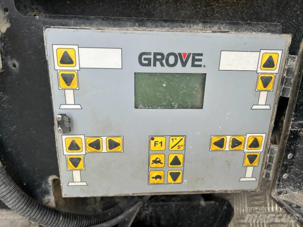 Grove GMK 5130-2 Gru per tutti i terreni