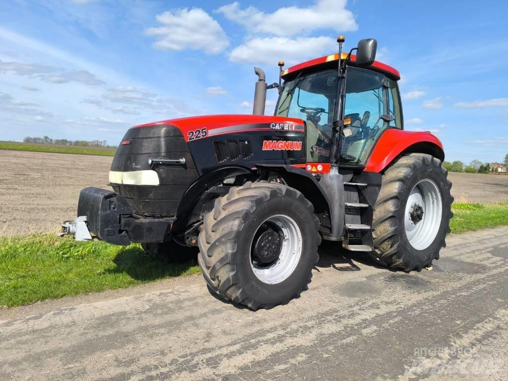 CASE MAGNUM 225 2007 Trattori