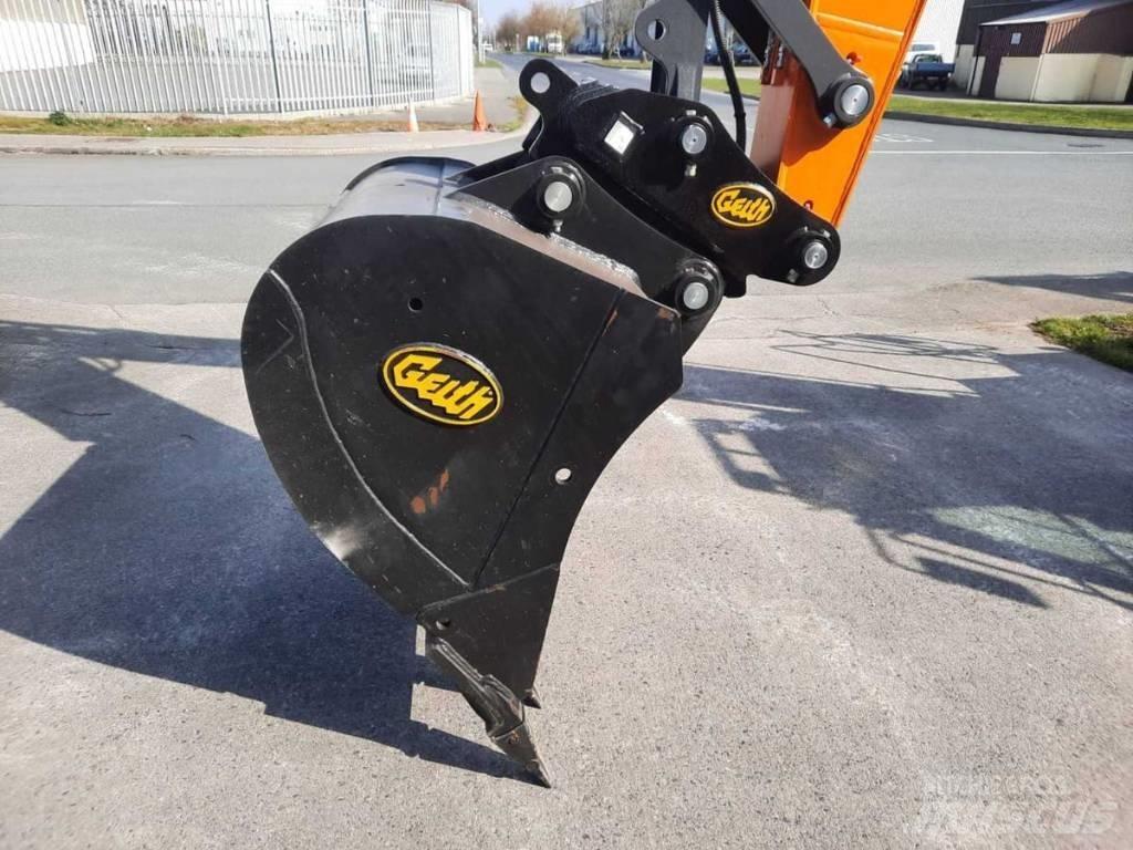 Doosan DX 63-3 Miniescavatori