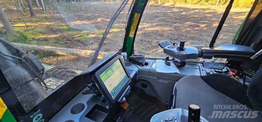 John Deere 1270 G Abbattitrici, Disboscatrici