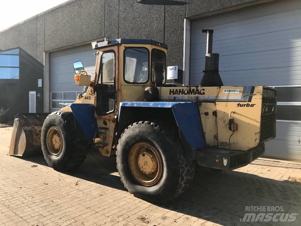 Hanomag 44D Pale gommate