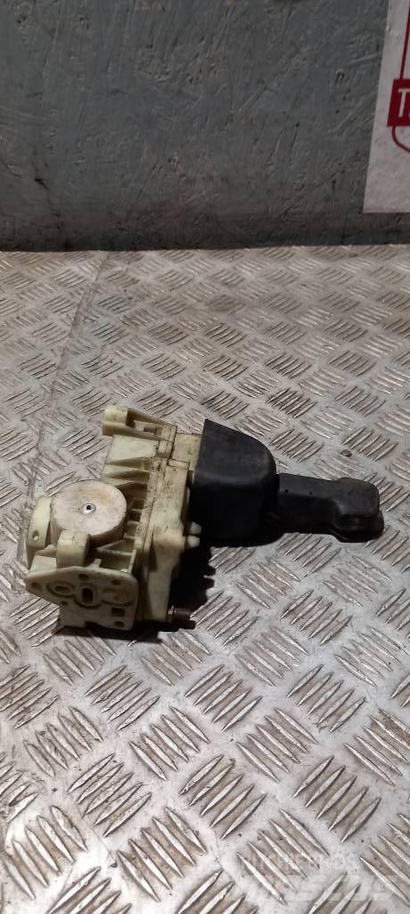 Scania R 420    1774972 Cabine e interni
