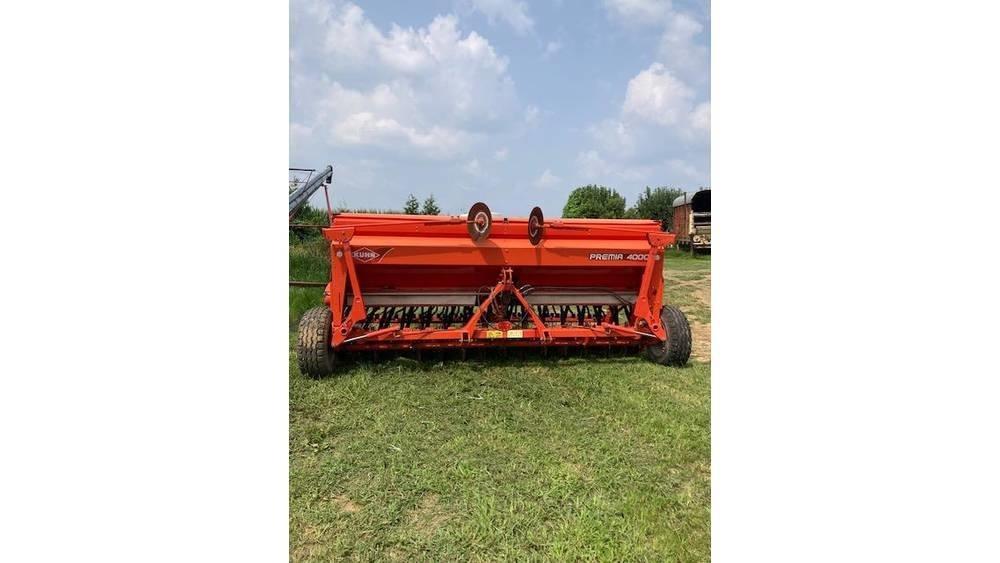 Kuhn 4000 Perforatrici