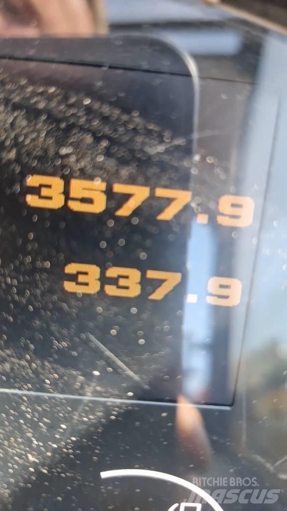 JCB 535-140 Sollevatori telescopici