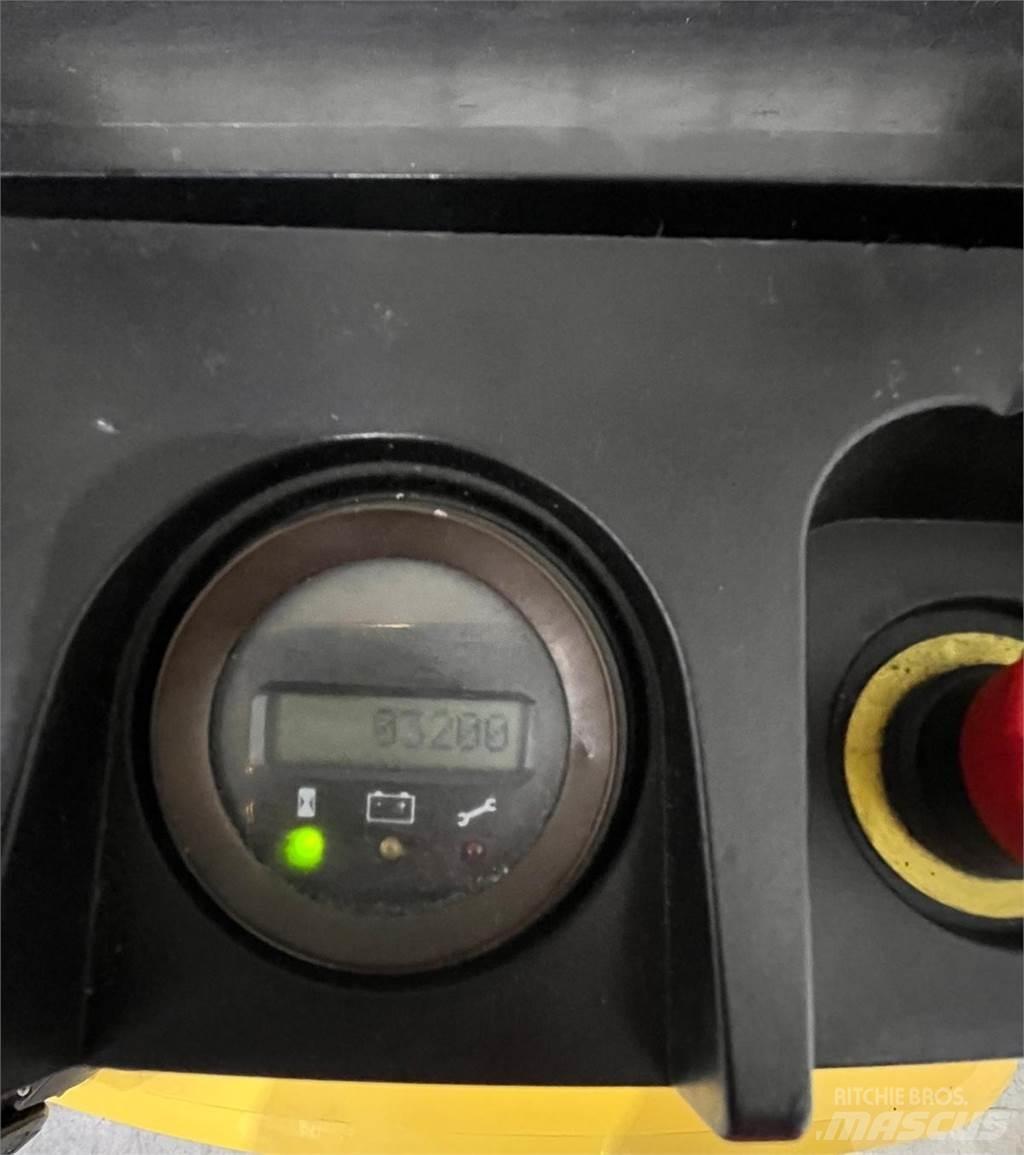 Hyster S1.2 Transpallet uomo a terra