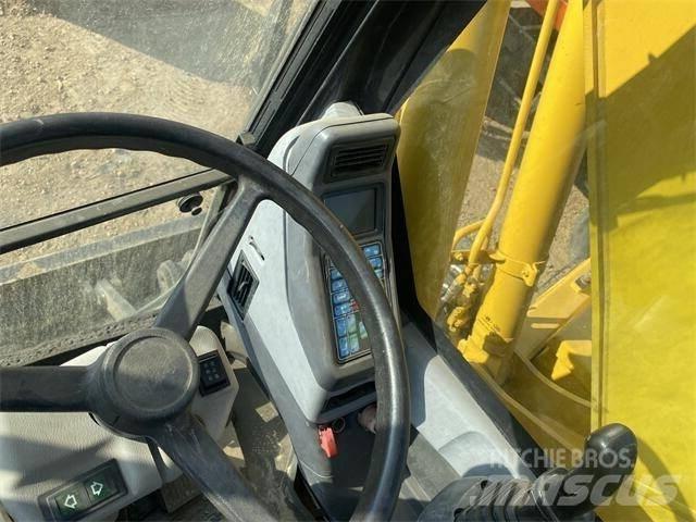Komatsu PW160 Escavatori cingolati
