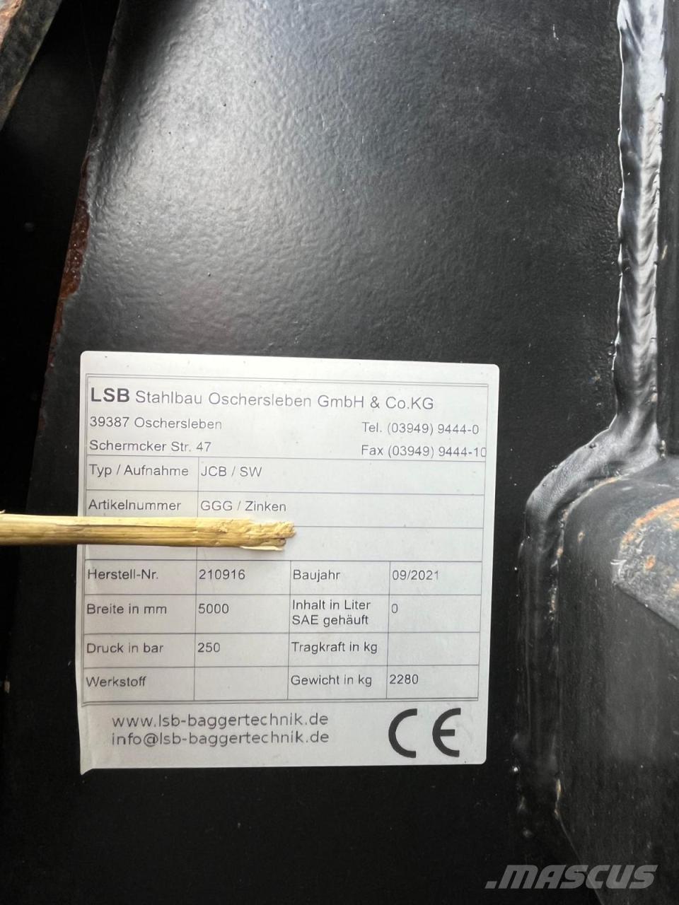 JCB 435 S Pale gommate