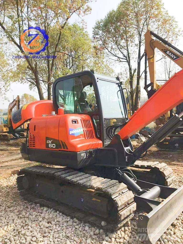 Doosan DX 60 Miniescavatori