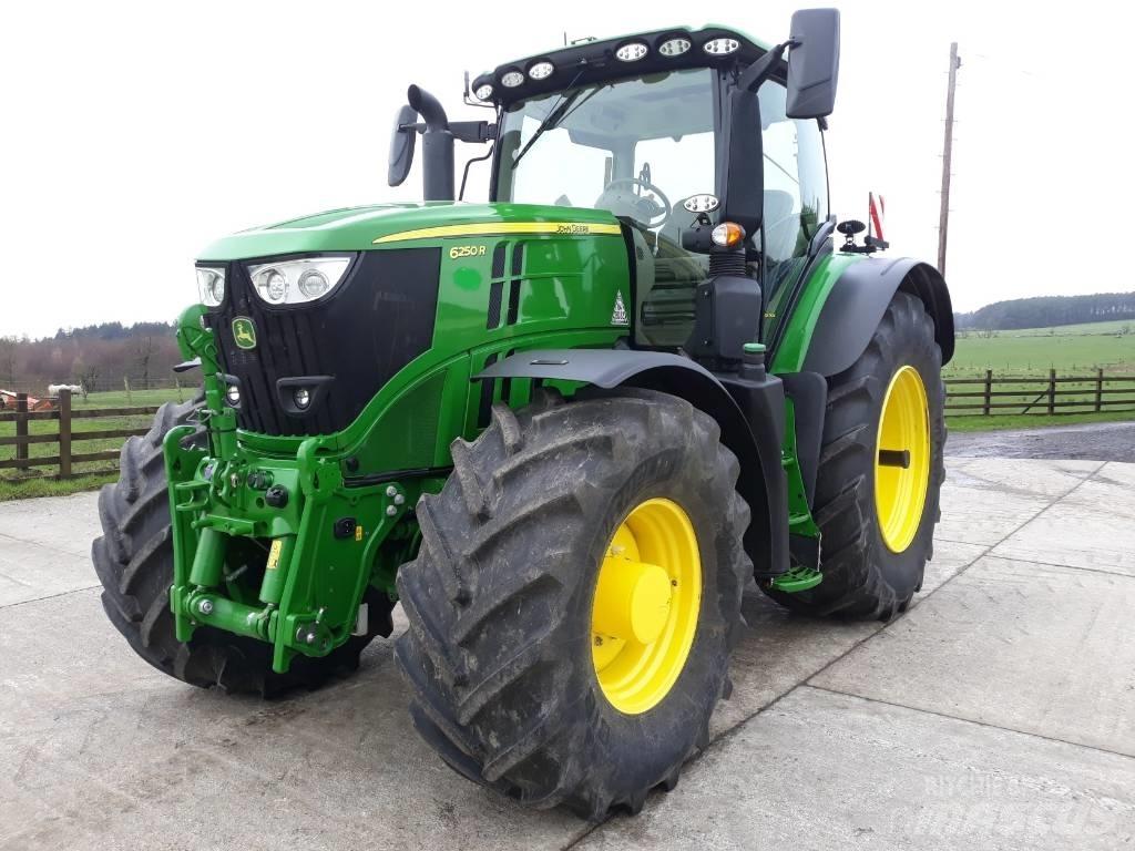 John Deere 6250 R Trattori