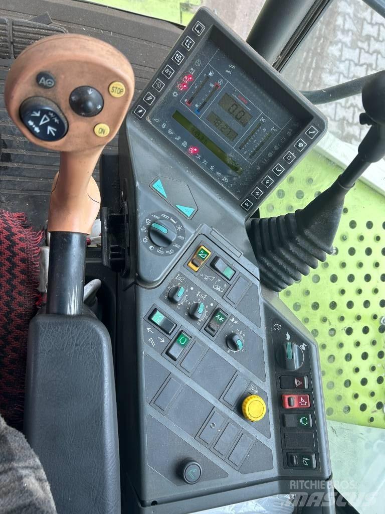 CLAAS Lexion 460 Mietitrebbiatrici