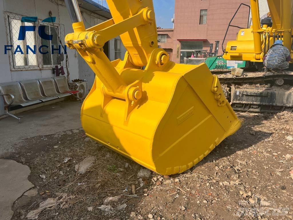 Komatsu PC 450-8 Escavatori cingolati