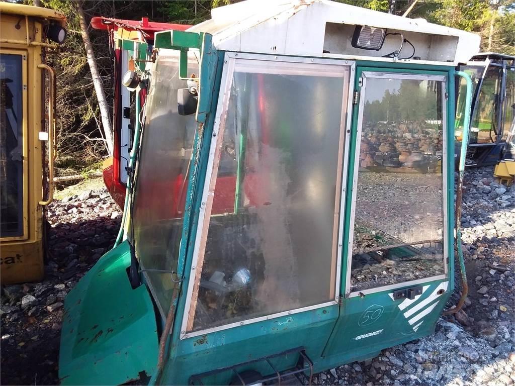 Gremo 950 Cabine e interni