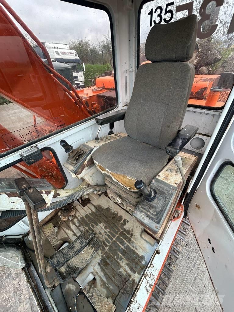 Daewoo DH 130 Escavatori cingolati