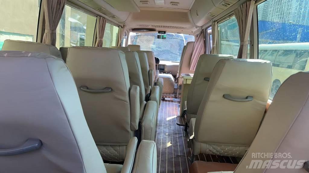 Toyota Coaster Autobus interurbani