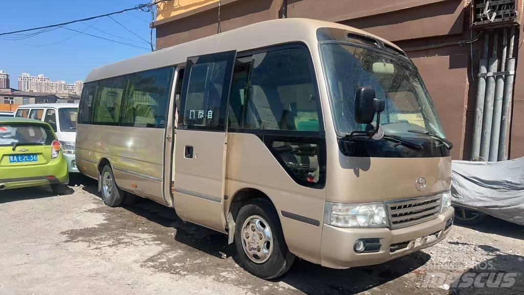 Toyota Coaster Autobus interurbani