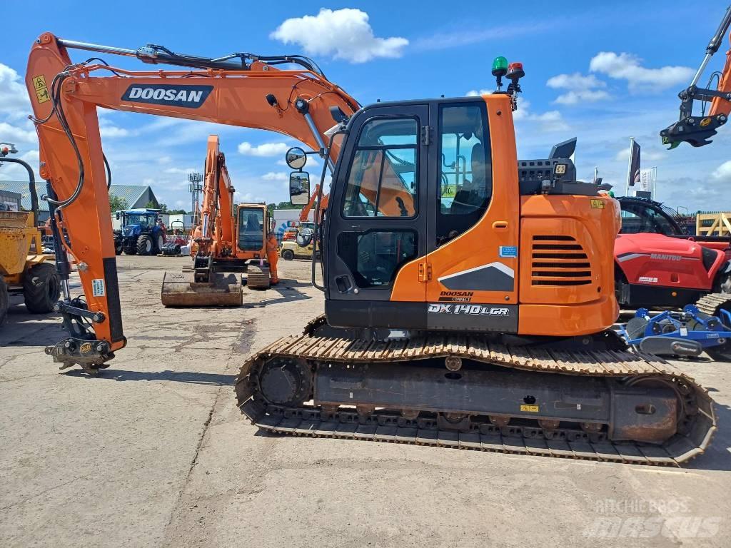 Doosan DX140LC-7K Escavatori cingolati
