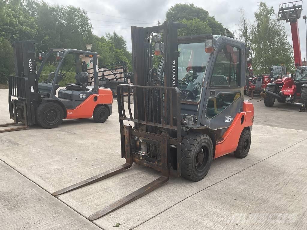 Toyota 02-8 FDF 30 Carrelli elevatori diesel