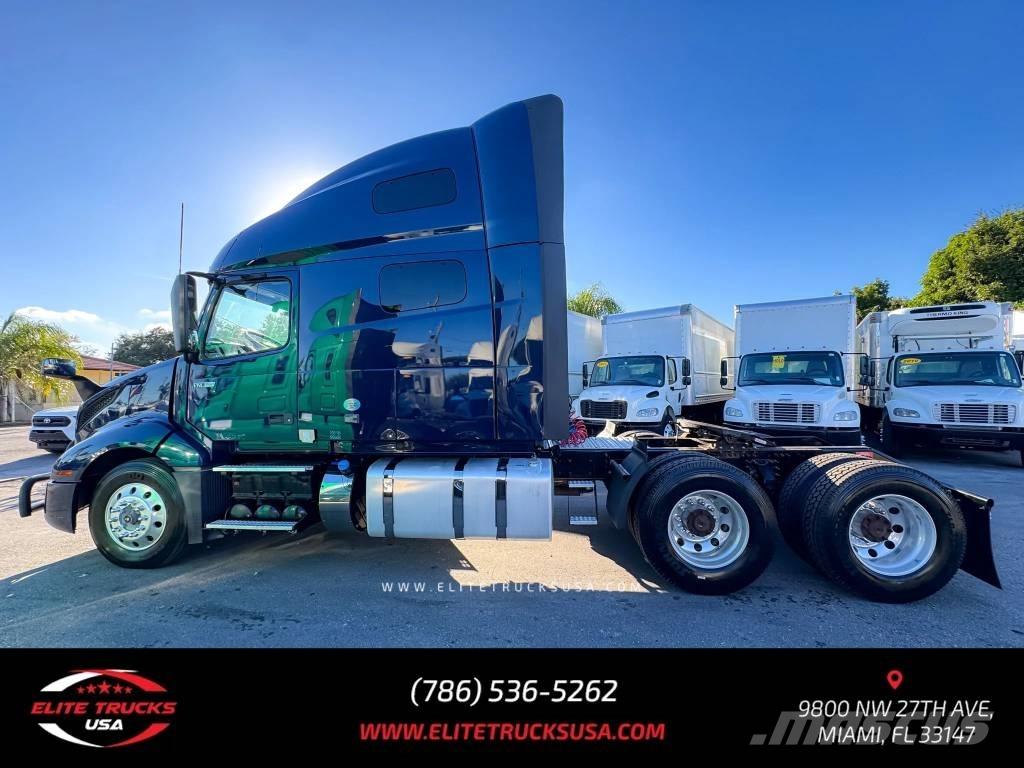 Volvo Commercial VNL Motrici e Trattori Stradali