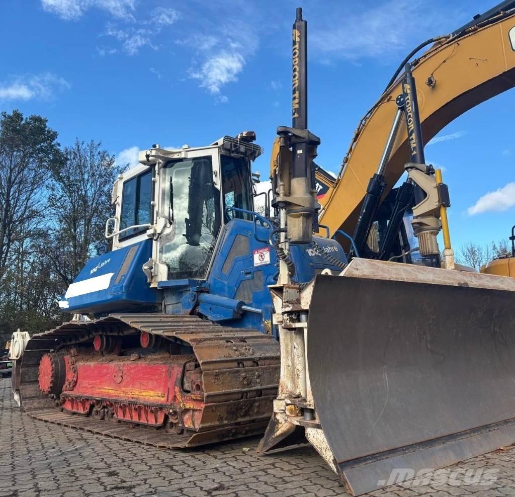 Komatsu D61PX-24 Dozer cingolati