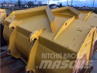 Komatsu WA470-8 Pale gommate