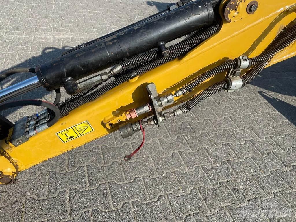 CAT 301.8 Miniescavatori