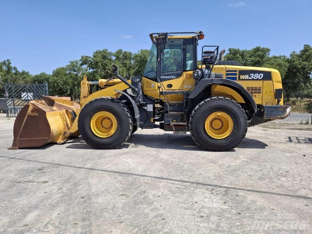Komatsu WA 380-8 Mini pale