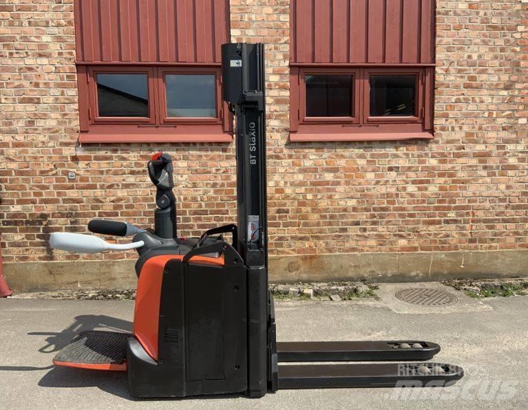 BT SPE 120 L Transpallet uomo a terra