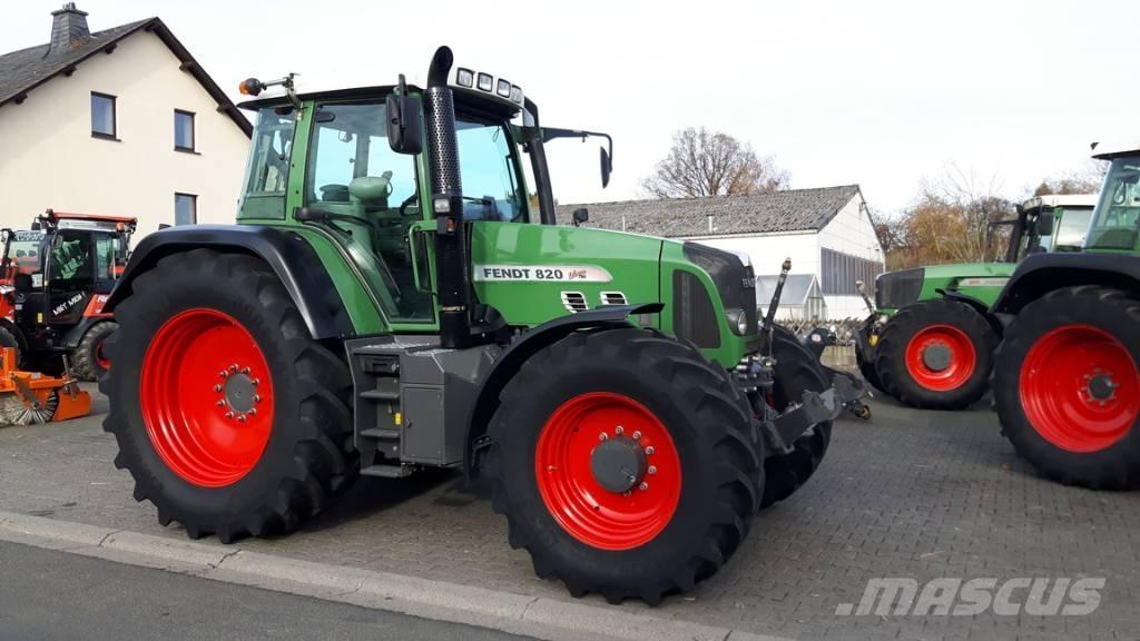 Fendt 820 Vario TMS Trattori