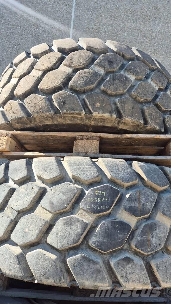 Bridgestone 23.5R25 Pneumatici, ruote e cerchioni