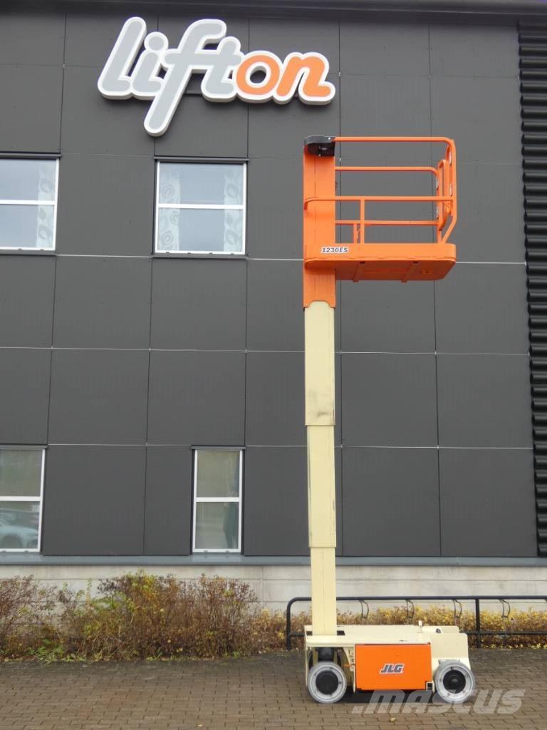 JLG 1230 ES Sollevatori verticali