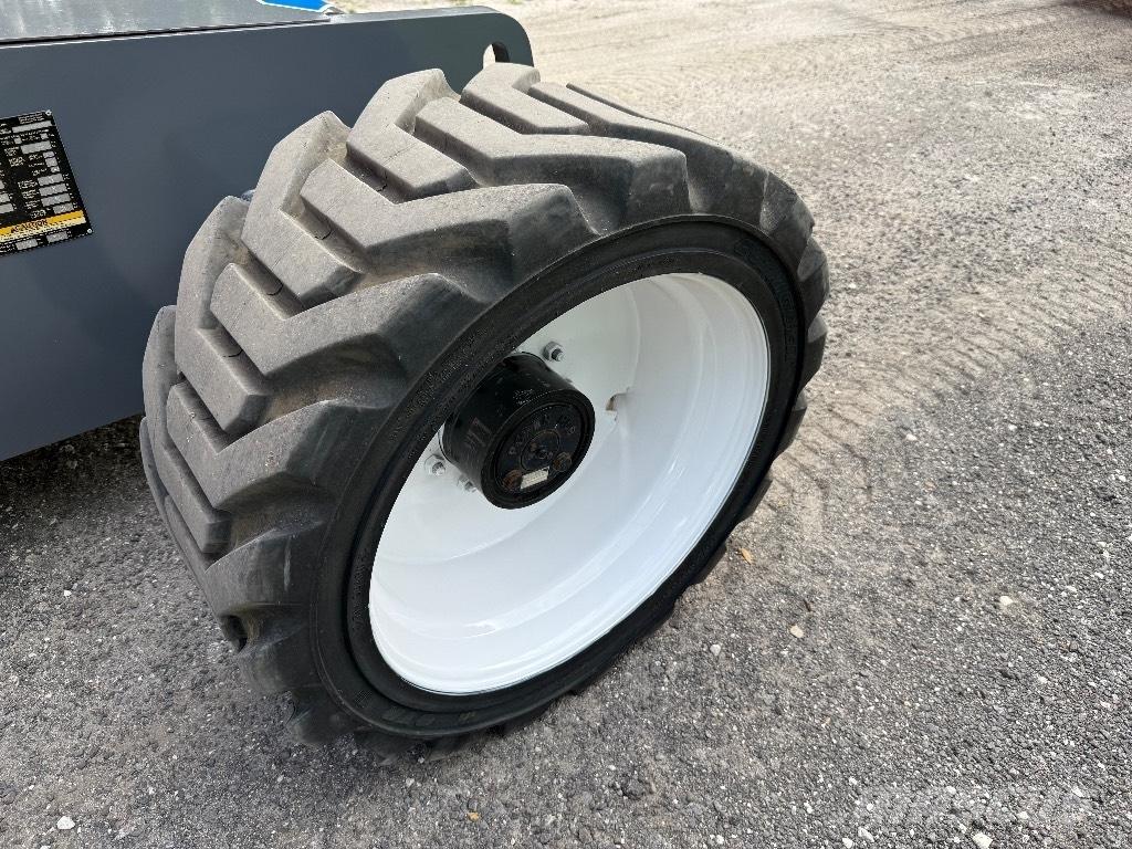 Snorkel 660SJ Piattaforme a braccio telescopico
