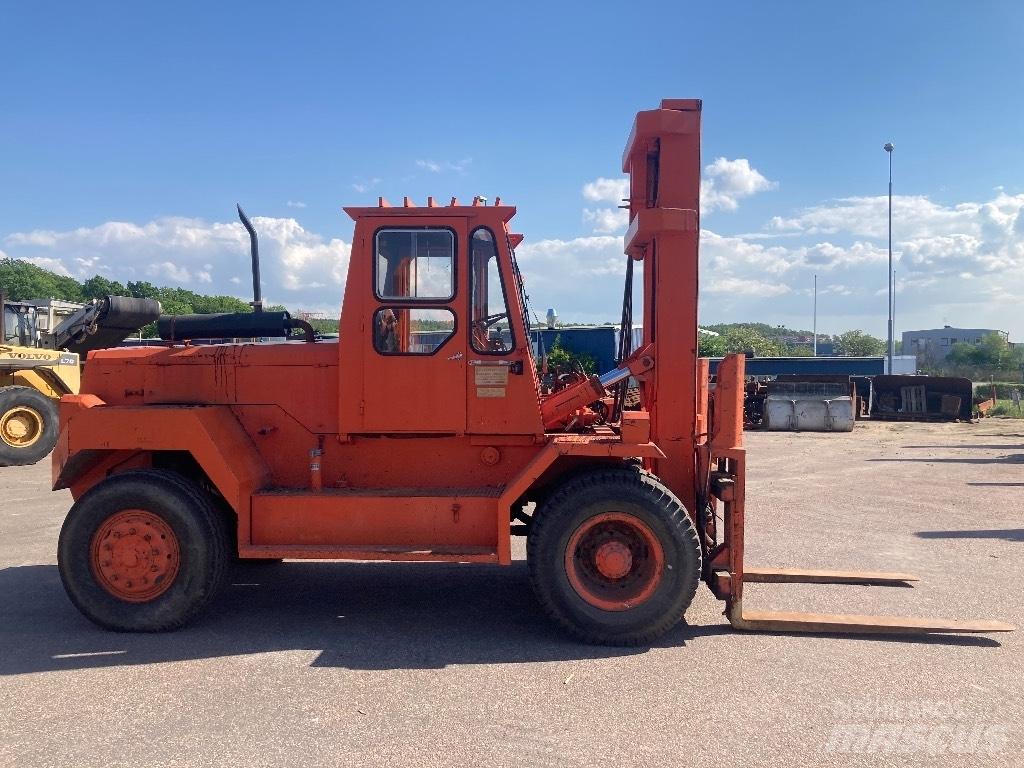Ljungby 12 ton Carrelli elevatori diesel