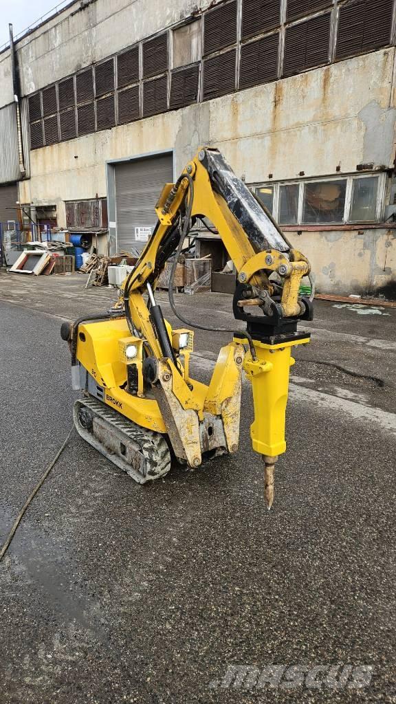 Brokk 90 Escavatori da demolizione