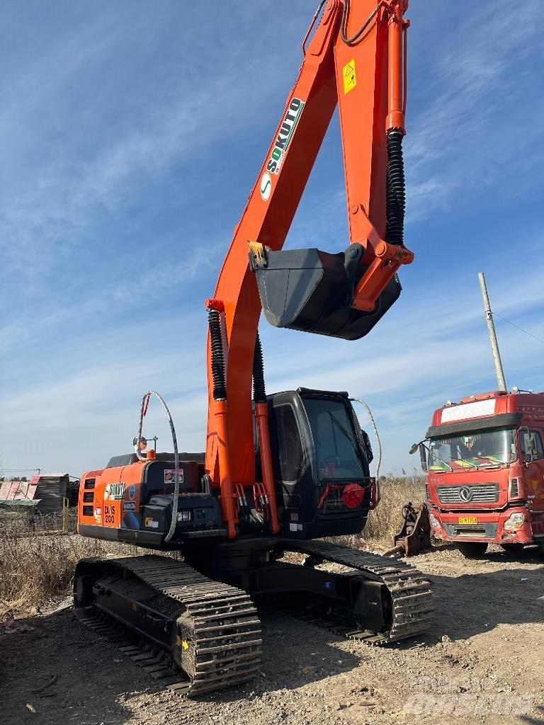 Hitachi ZX 200 Escavatori cingolati