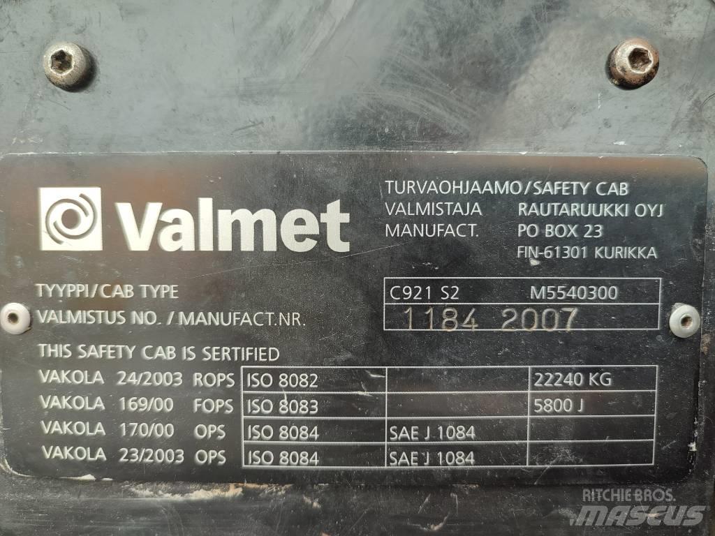 Valmet 911.3 Abbattitrici, Disboscatrici