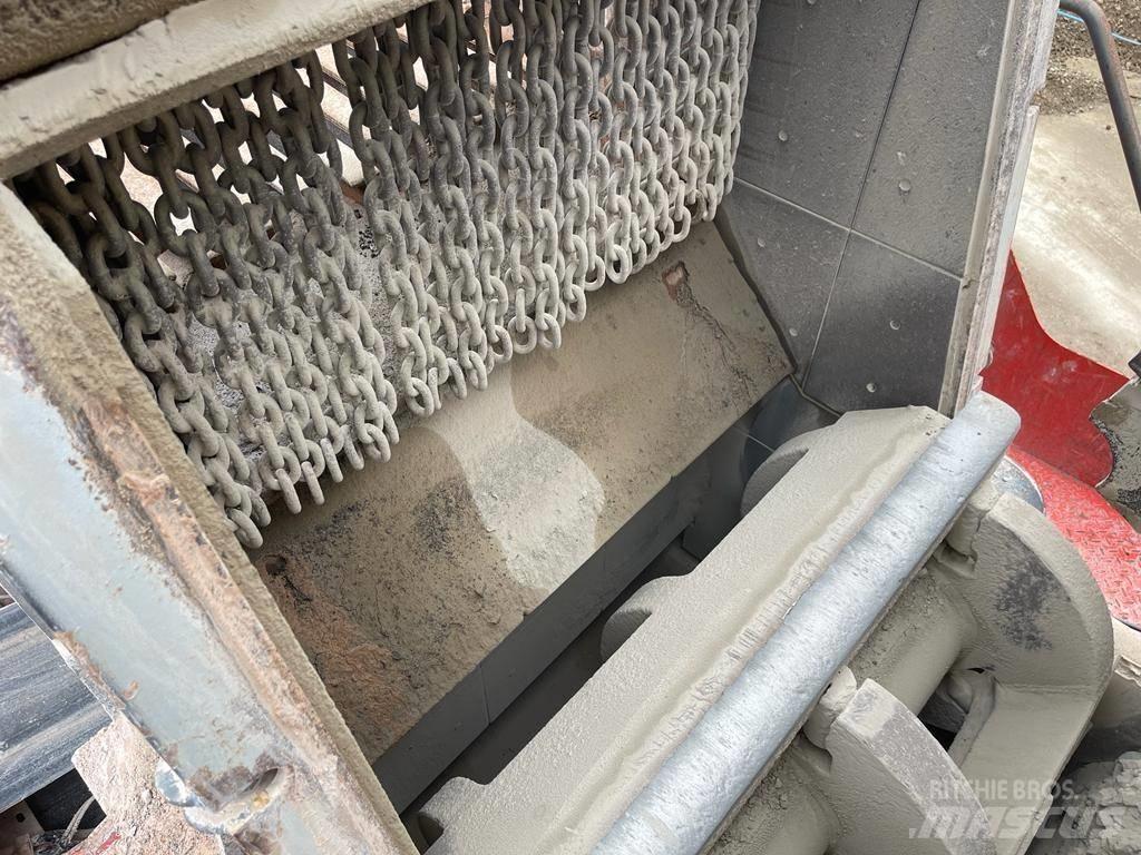 Sandvik QI340 Frantoi mobili