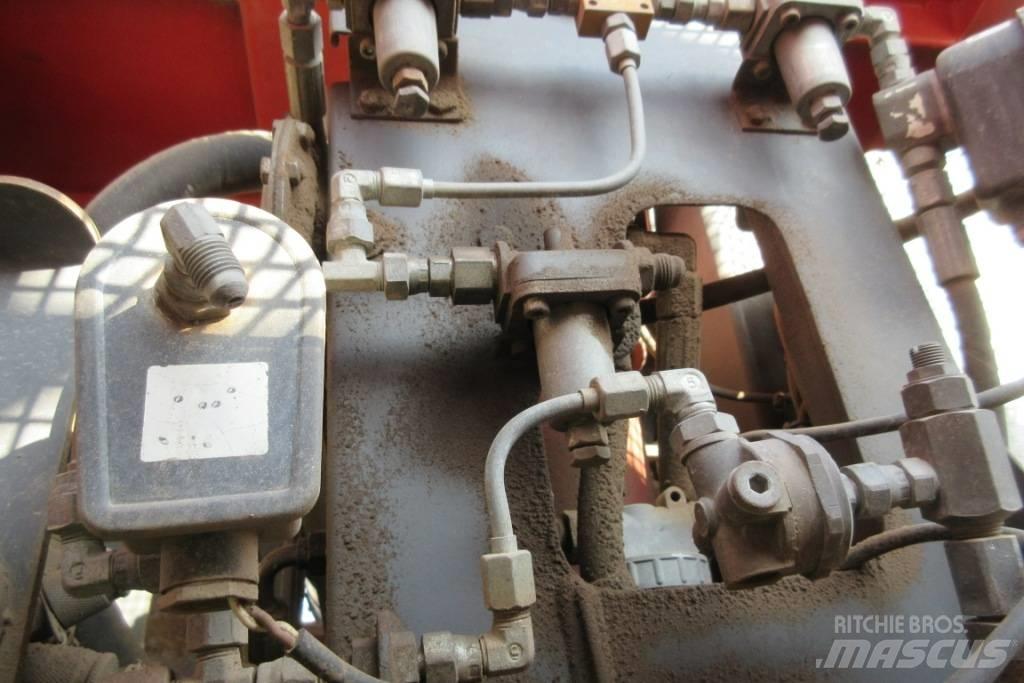 Sandvik DI 600 Perforatrici di superficie