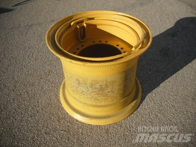 Volvo L 120 E Pale gommate