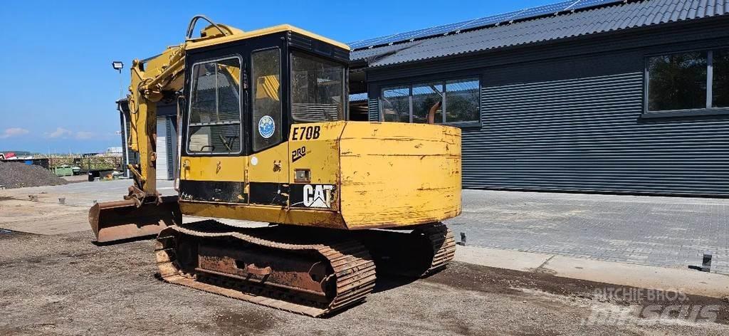 CAT E 70 B Escavatori medi 7t - 12t