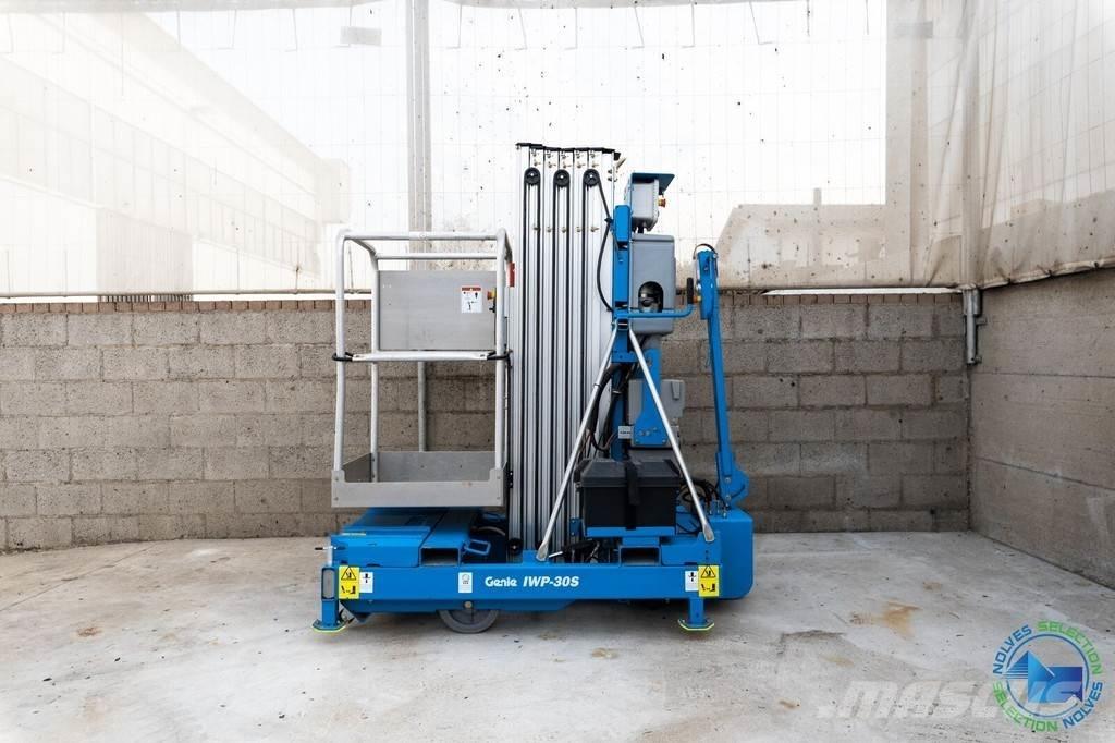 Genie IWP30S Piattaforme cingolate, Piattaforme a ragno e Montacarichi