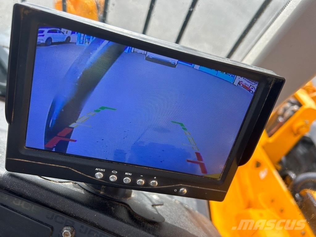 JCB 540-140 Sway / AC Sollevatori telescopici