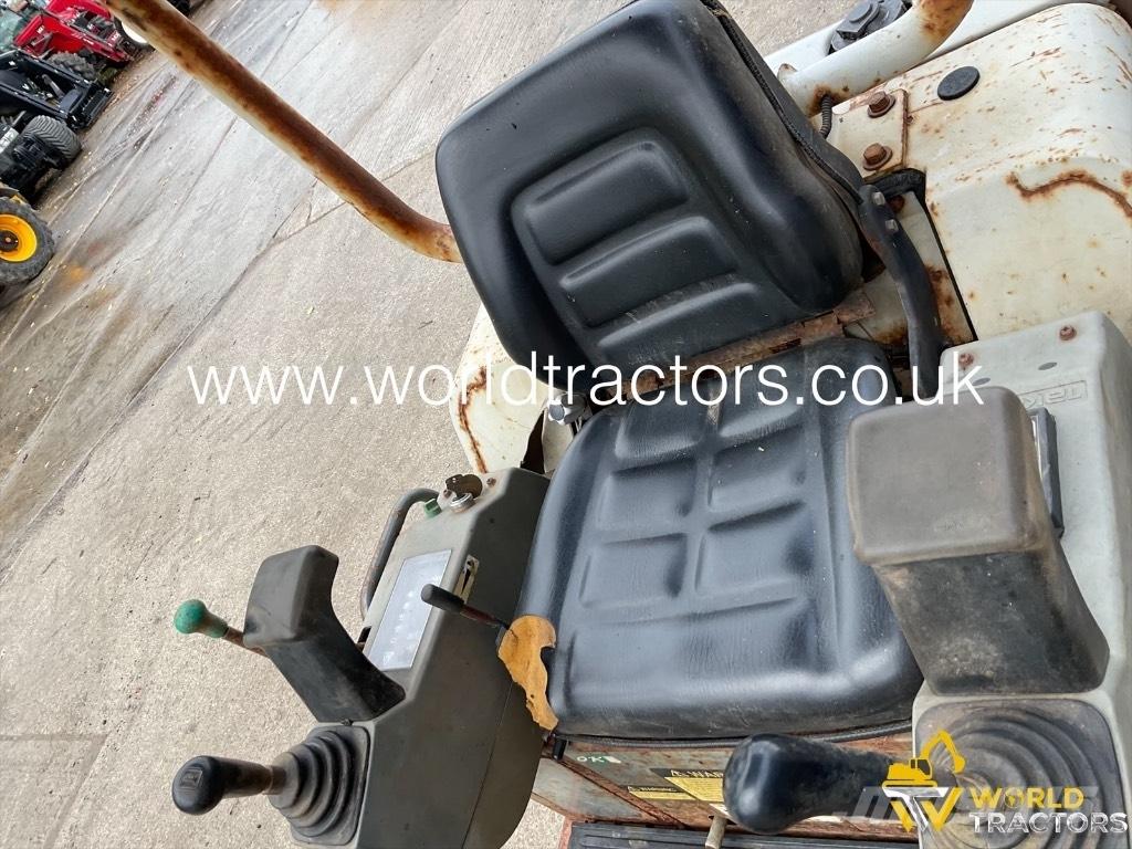 Takeuchi TB 016 Miniescavatori