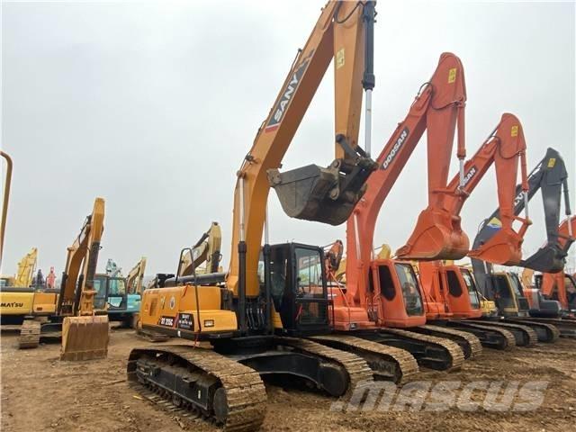 Sany SY215C Escavatori cingolati