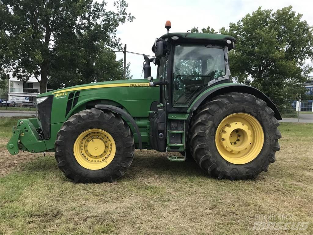 John Deere 8295R Trattori
