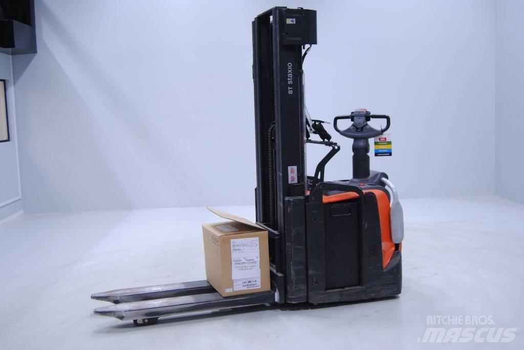 Toyota SPE160L Transpallet uomo a terra