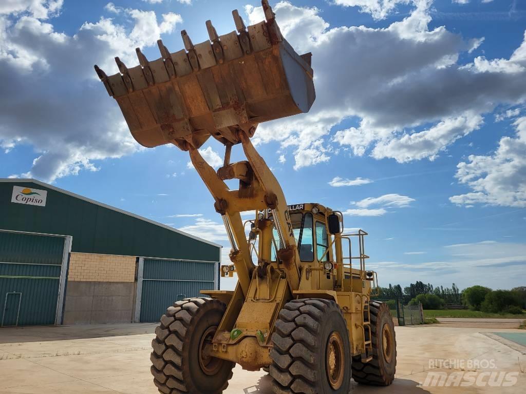 CAT 966E Pale gommate