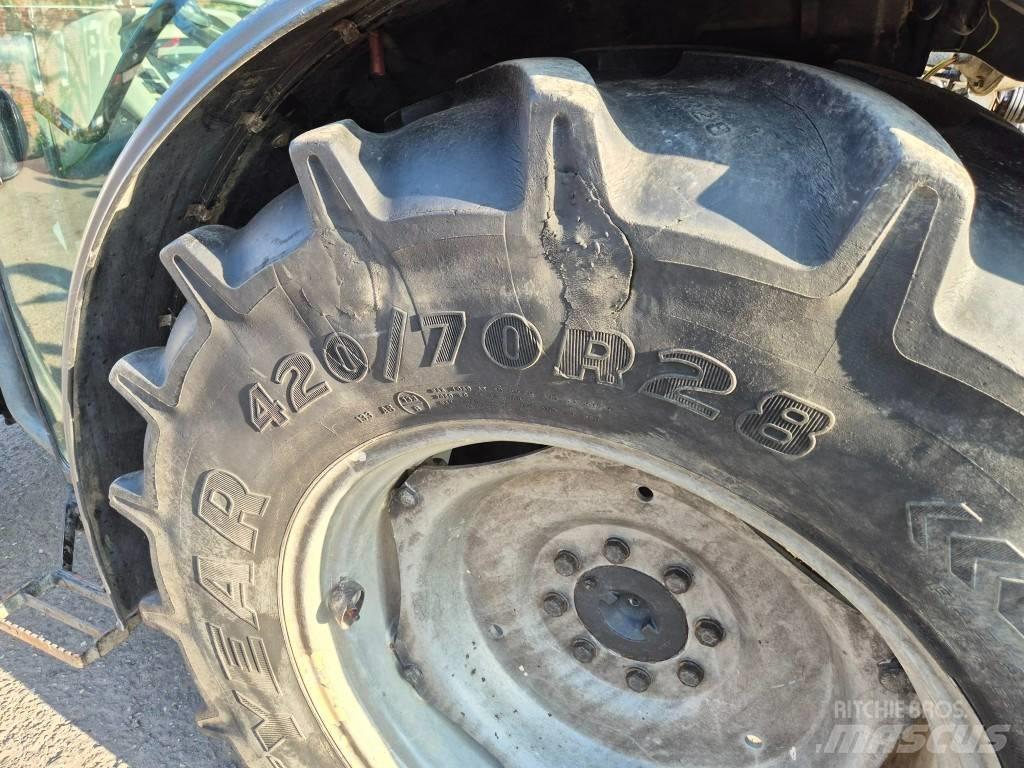 Case IH JX1095N Trattori