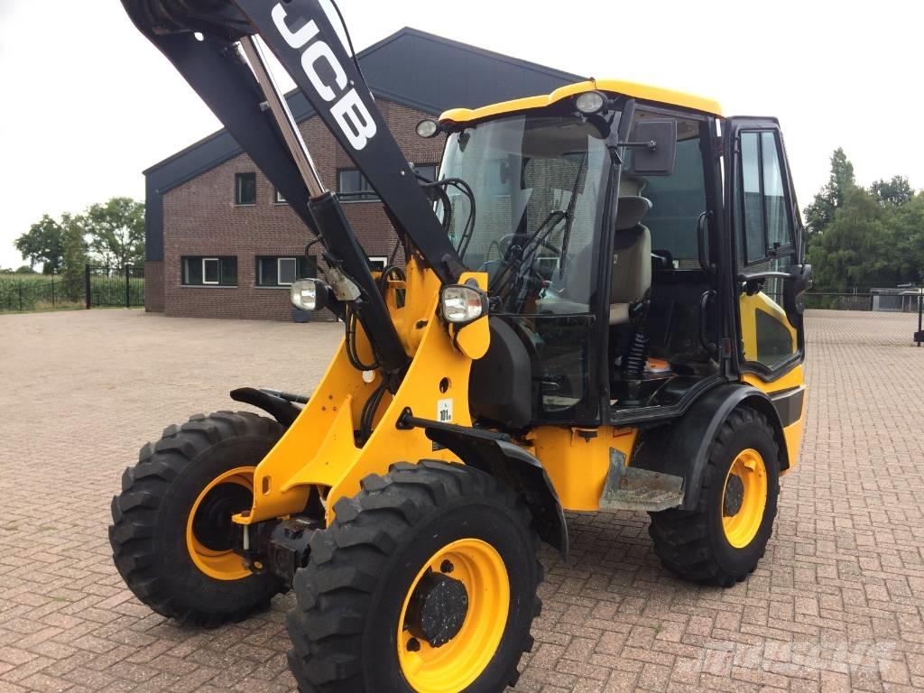 JCB 406 Pale gommate
