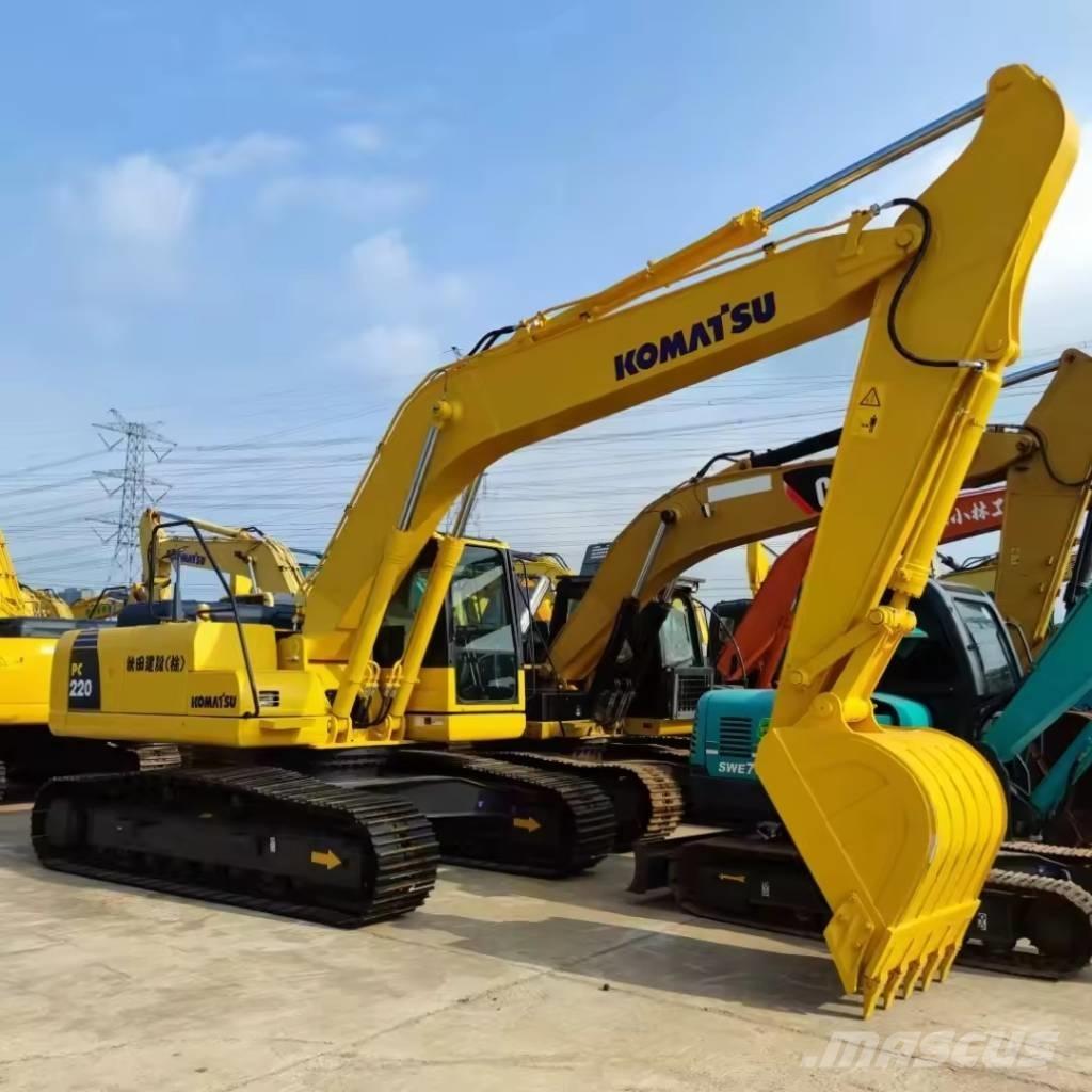 Komatsu PC 220 Escavatori cingolati